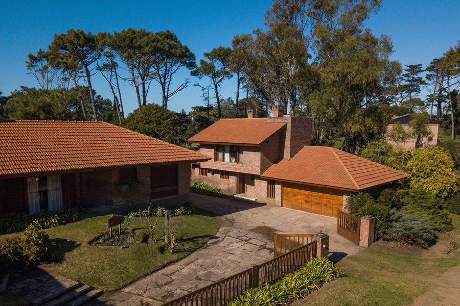 VENTA CASA 6 AMB PINAMAR-GOLF