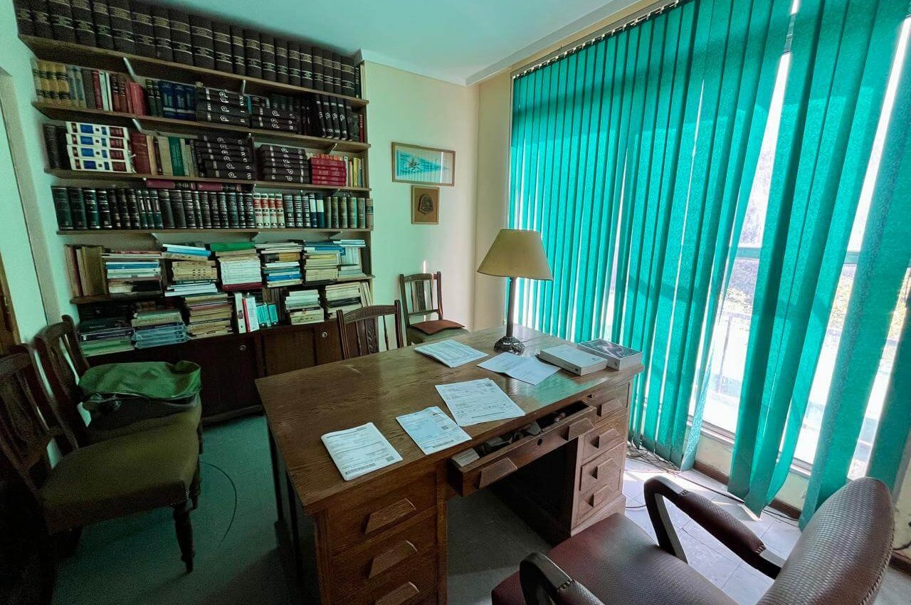 VENTA OFICINA Santiago del Estero 1700 1°