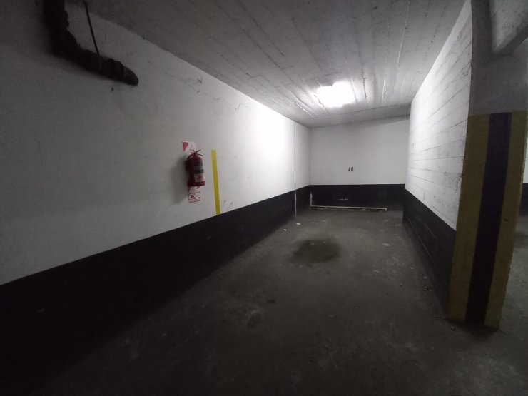 VENTA Cochera Entre Rios 1800 1er Sub