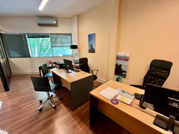 VENTA OFICINA Diagonal Pueyrredon 3100 1°