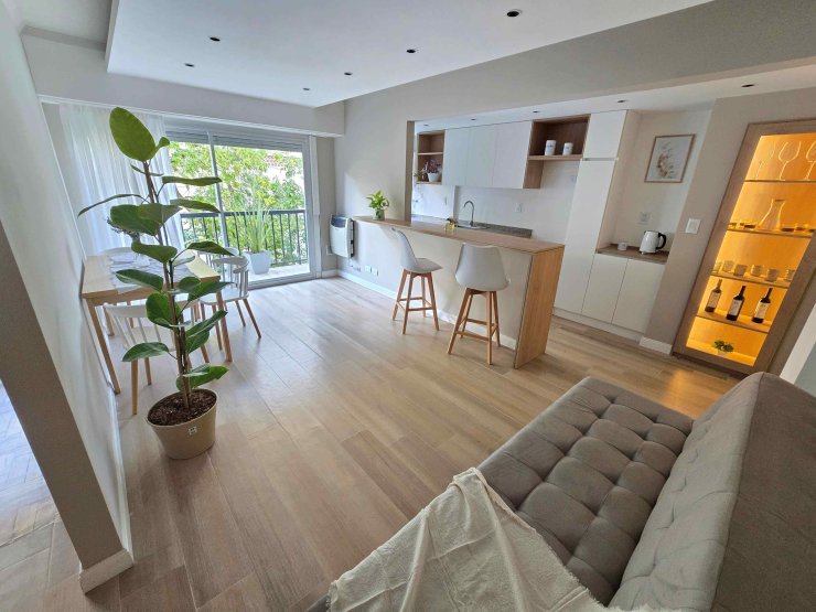 VENTA 2AMB Av. Colon 2300 1°