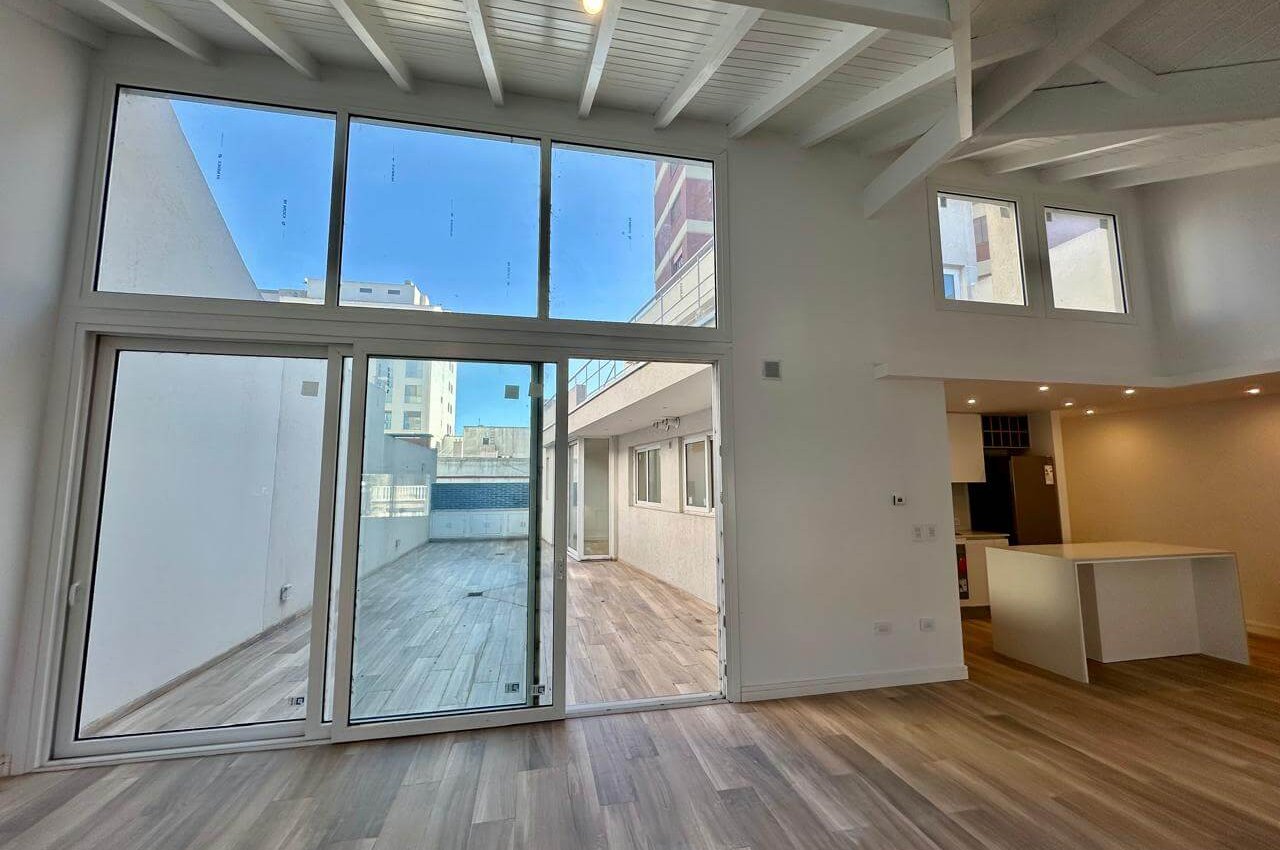 VENTA CHALET 4AMB en PH Gascón 600