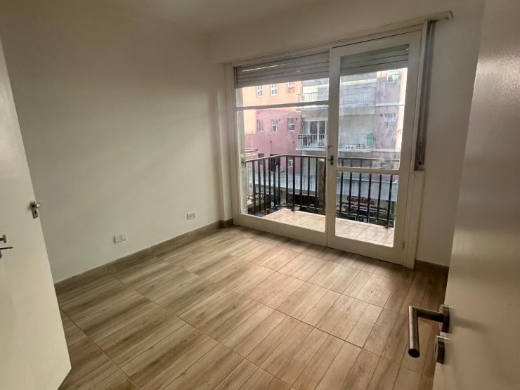 VENTA 2AMB Las Heras 2300 2°