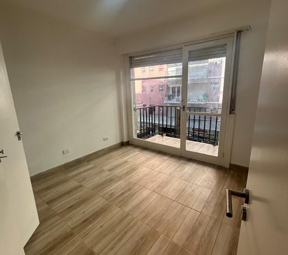 VENTA 2AMB Las Heras 2300 2°