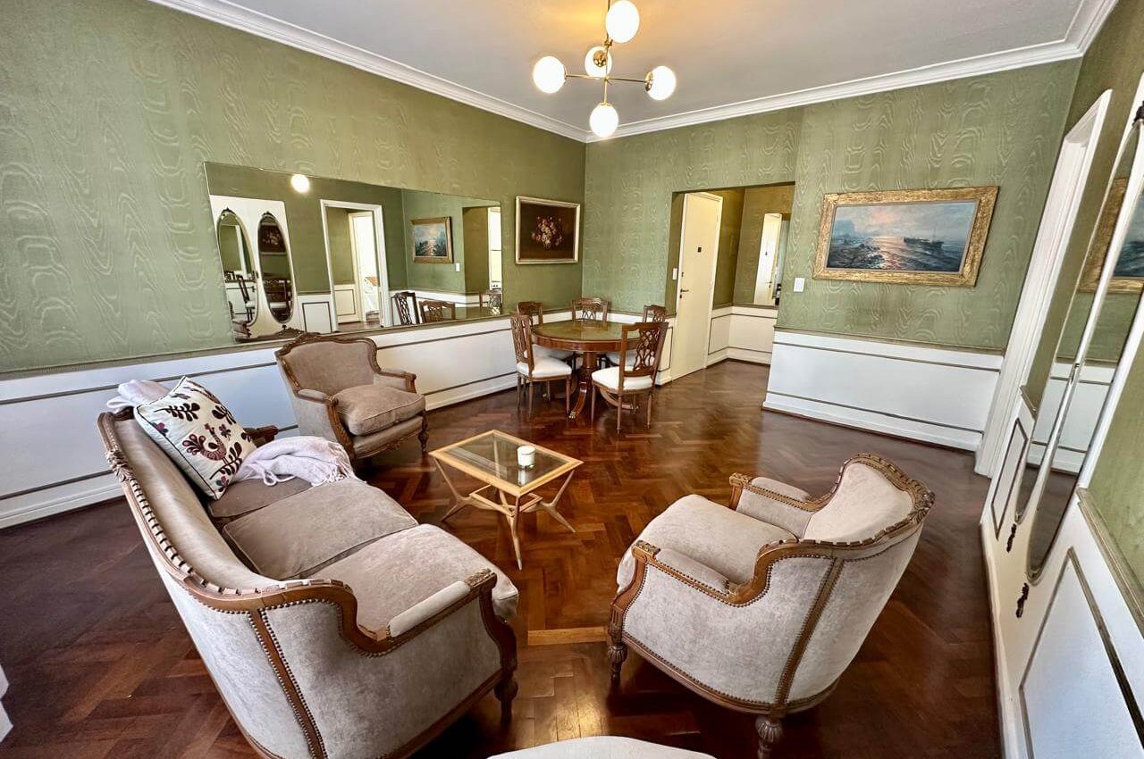 VENTA 3AMB c/dependencia Rivadavia 2400 10°