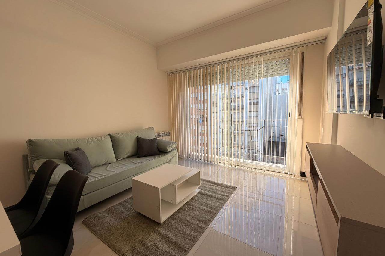 VENTA 3AMB c/dependencia Av. Colon 2300 6º VENTA 3AMB c/dependencia Av. Colon 2300 6º