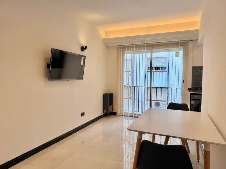 VENTA 1AMB Av. Colon 2300 8º