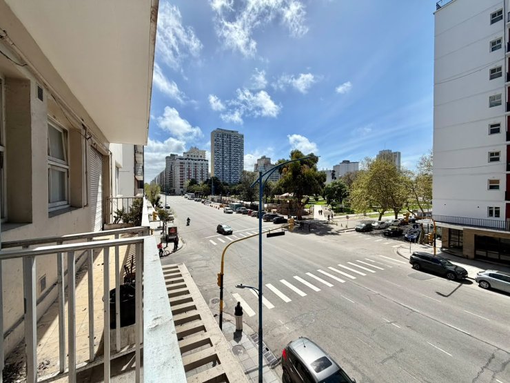 VENTA 3AMB Av. Colon 1800 2º